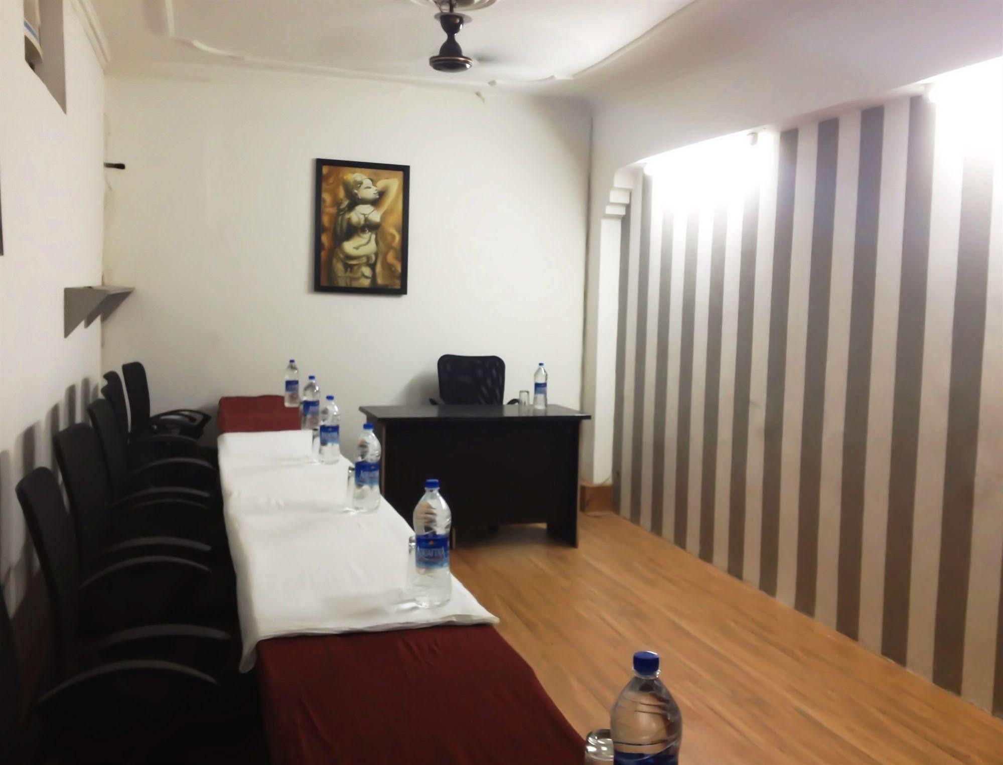 Itsy Hotels Banana Boutique Varanasi Exterior foto